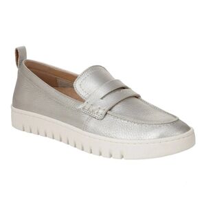 Vionic Uptown Silver Metallic Loafer, Size 10